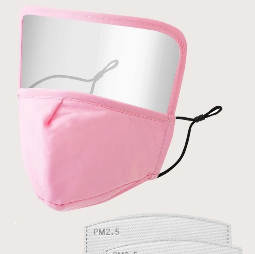 Detachable Face Mask w/ 2 Filters